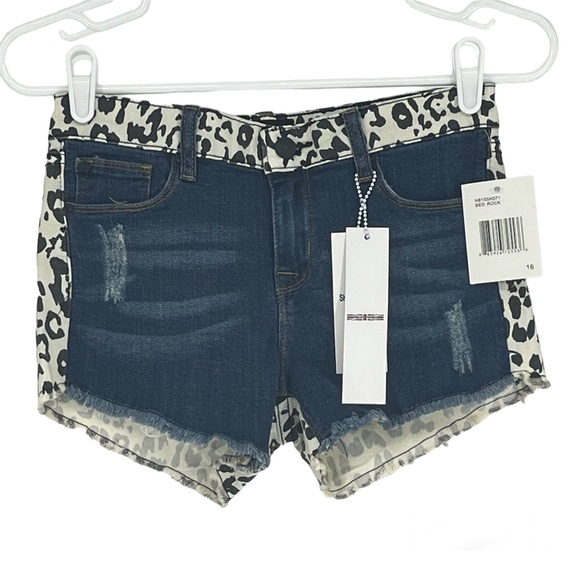 HUDSON JEANS NWT SHORT SHORT JEAN SHORTS IN BLUE BED ROCK COW PRINT 14 16 GIRLS - Picture 1 of 12